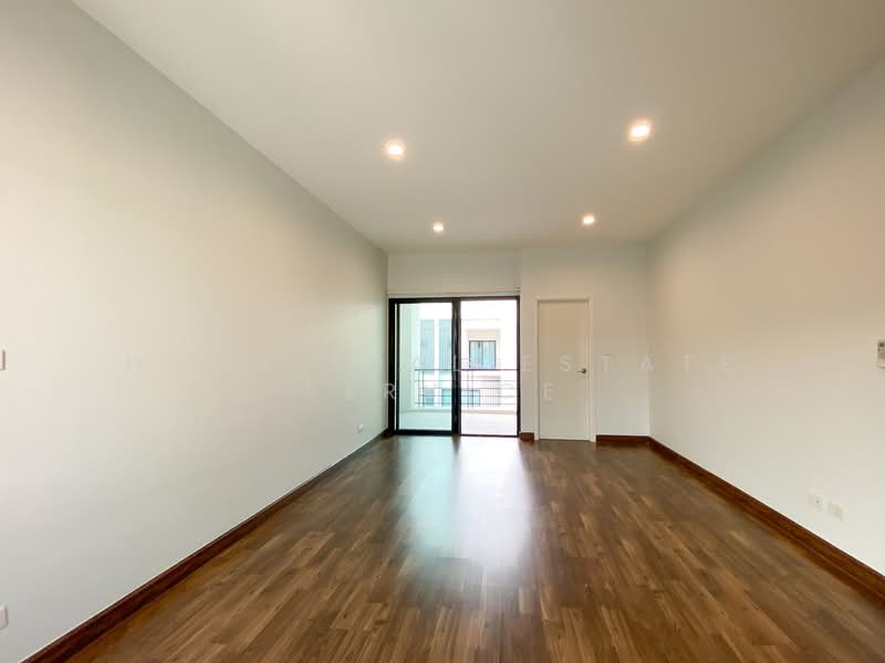 Cher Wongwaen-Sathorn, Bangkok, Soi 001 Kanchanaphisek 10, Kanchanaphisek Road, Bang Khae, Bang Khae, Bangkok, 3 Bedrooms, 170 sqm, Townhouse For Sale, by HOME Real Estate Service, 500207040 - DDproperty.com