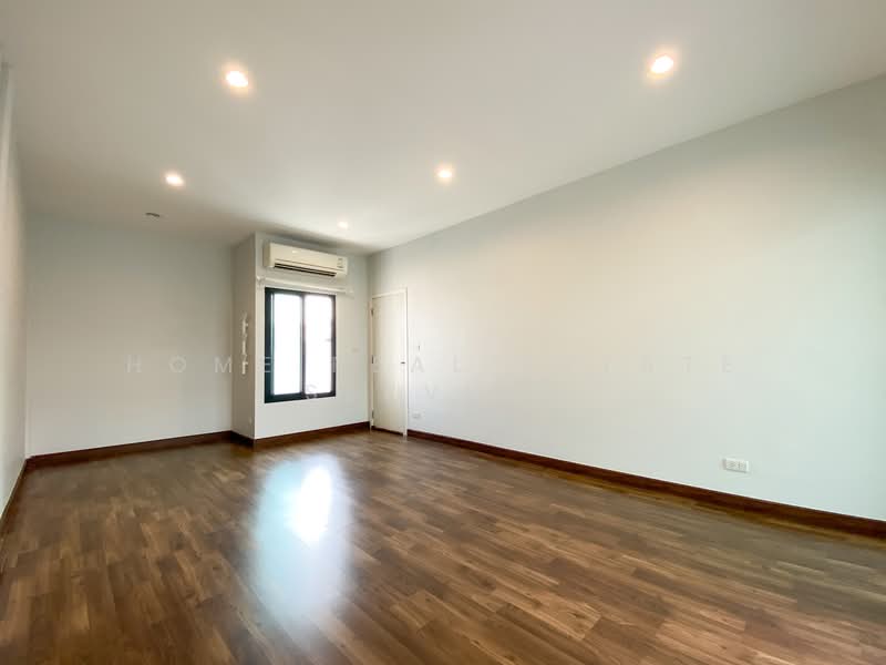 Cher Wongwaen-Sathorn, Bangkok, Soi 001 Kanchanaphisek 10, Kanchanaphisek Road, Bang Khae, Bang Khae, Bangkok, 3 Bedrooms, 170 sqm, Townhouse For Sale, by HOME Real Estate Service, 500207040 - DDproperty.com