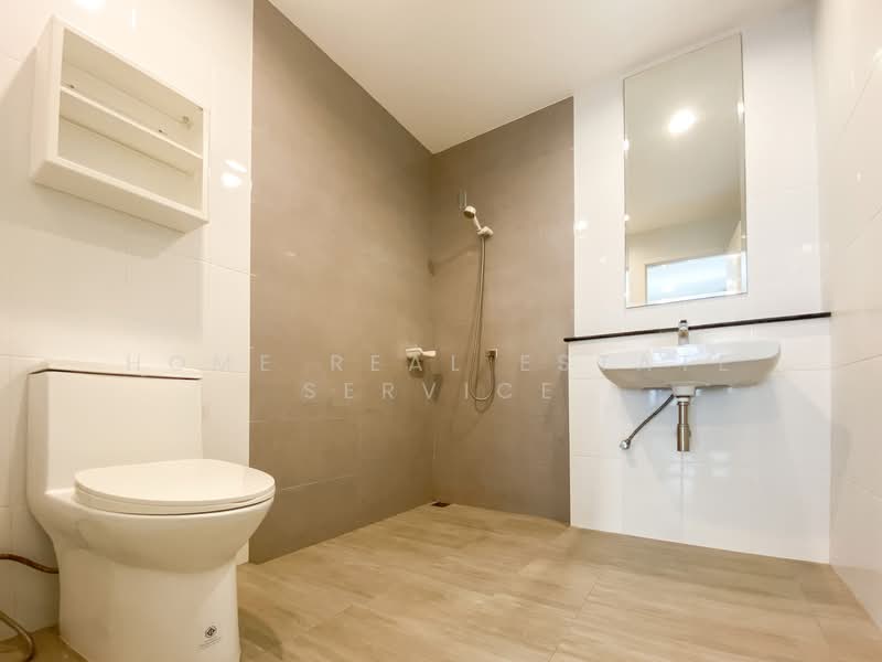 Cher Wongwaen-Sathorn, Bangkok, Soi 001 Kanchanaphisek 10, Kanchanaphisek Road, Bang Khae, Bang Khae, Bangkok, 3 Bedrooms, 170 sqm, Townhouse For Sale, by HOME Real Estate Service, 500207040 - DDproperty.com