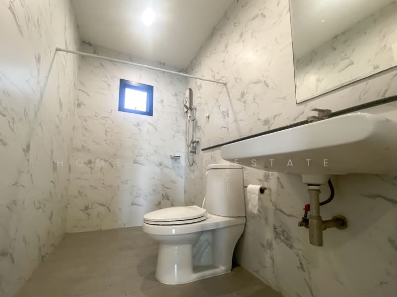 Cher Wongwaen-Sathorn (เฌอ วงแหวน-สาทร), กรุงเทพ, ซอยกาญจนาภิเษก 0010 ถนนกาญจนาภิเษก, บางแค, บางแค, กรุงเทพ, 170 ตร.ม., ทาวน์เฮ้าส์ ขาย, โดย HOME Real Estate Service, 500207040 - DDproperty.com