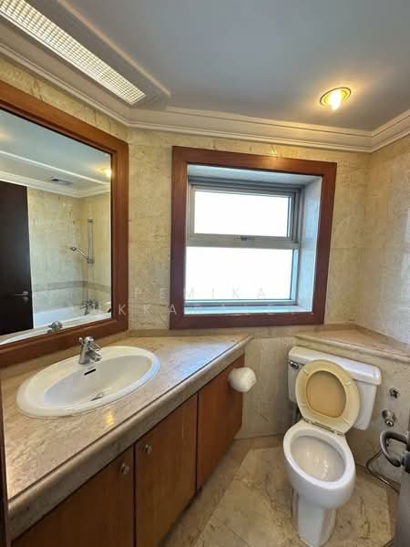 All Seasons Mansion, Bangkok, Soi Ruamrudee, Wireless Road, Lumphini, Pathum Wan, Bangkok, 3 Bedrooms, 178 sqm, Condo For Sale, by Pemika Aukkaraleekul, 500207048 - DDproperty.com