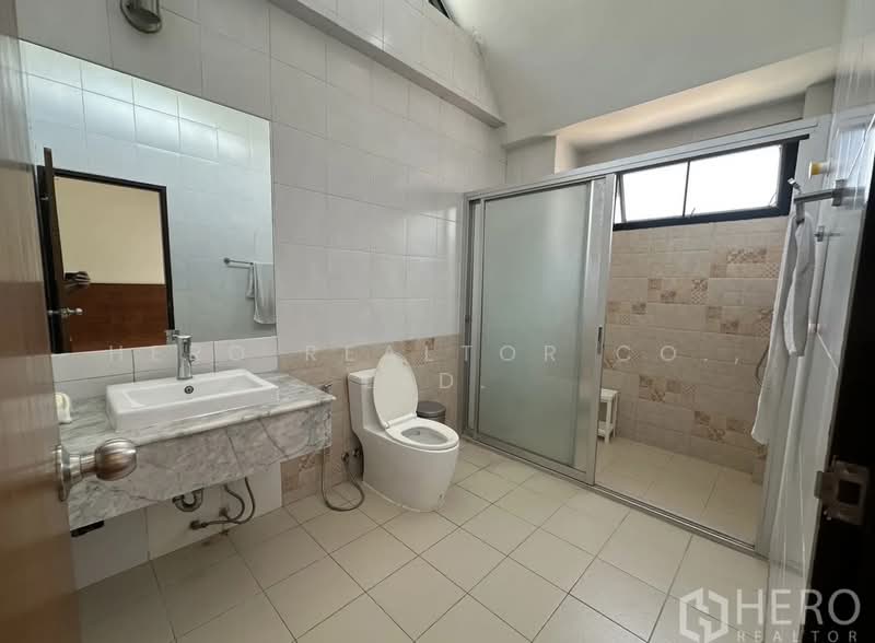 For rent Detached House in Watthana BTS Phra Khanong Bangkok HRE00464, กรุงเทพ, คลองตันเหนือ, วัฒนา, กรุงเทพ, 600 ตร.ม., บ้านเดี่ยว ให้เช่า, โดย Hero Realtor Co., Ltd., 500207059 - DDproperty.com