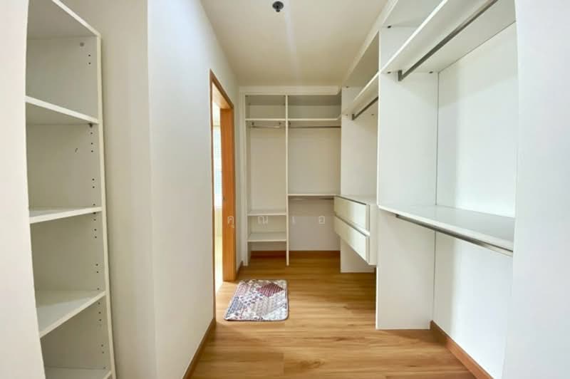 The Emporio Place, Bangkok, 93 Soi Sukhumvit 24, Sukhumvit Road, Khong Tan, Khlong Toei, Bangkok, 3 Bedrooms, 161 sqm, Condo For Sale, by คุณเอ, 500207069 - DDproperty.com