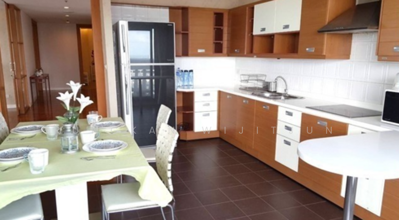 State Tower, Bangkok, 1055 Silom Road, Silom, Bang Rak, Bangkok, 3 Bedrooms, 191 sqm, Condo For Sale, by Rungkan Wijitjun, 500207095 - DDproperty.com