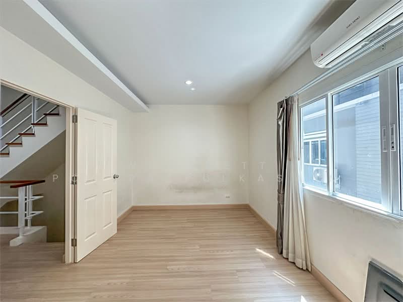Vision Smart Life Bangproo - Ratanatibade, Nonthaburi, Bang Rak Pattana, Bang Bua Thong, Nonthaburi, 3 Bedrooms, 140 sqm, Townhouse For Rent, by Worazett pornpatpulkasaim, 500207114 - DDproperty.com