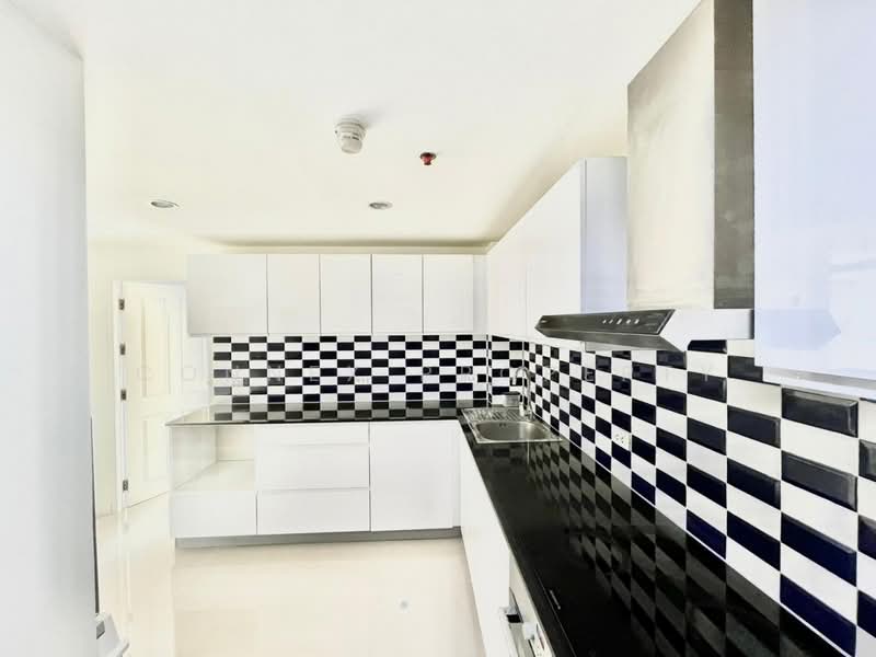 ให้เช่า - The Waterford Sukhumvit 50 : เดอะ วอเตอร์ฟอร์ด สุขุมวิท 50, กรุงเทพ