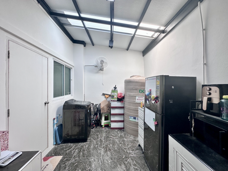 วีวัลเลย์ บ้านสวนซอย 11-หนองข้างคอก, Chon Buri (Pattaya), Nong Ri, Muang Chon Buri, Chon Buri (Pattaya), 4 Bedrooms, 100 sqm, Townhouse For Sale, by The Best Property ปิ่น, 500207157 - DDproperty.com