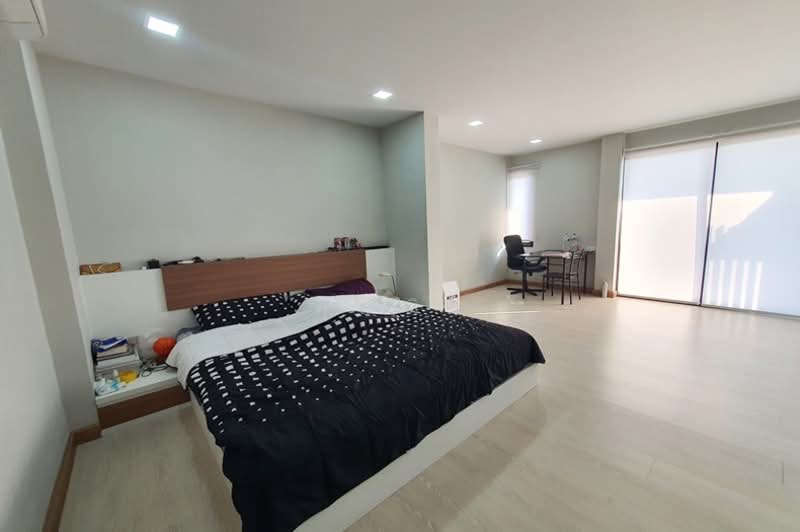 Muang Ake Village, Pathum Thani, Muang Ake Rd, Lak Hok, Muang Pathum Thani, Pathum Thani, 4 Bedrooms, 526 sqm, Single Detached House For Sale, by คุณมิว, 500207172 - DDproperty.com