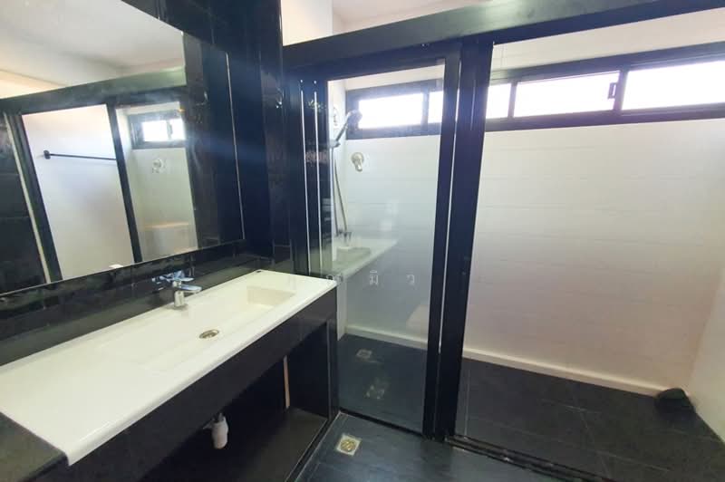 Muang Ake Village, Pathum Thani, Muang Ake Rd, Lak Hok, Muang Pathum Thani, Pathum Thani, 4 Bedrooms, 526 sqm, Single Detached House For Sale, by คุณมิว, 500207172 - DDproperty.com