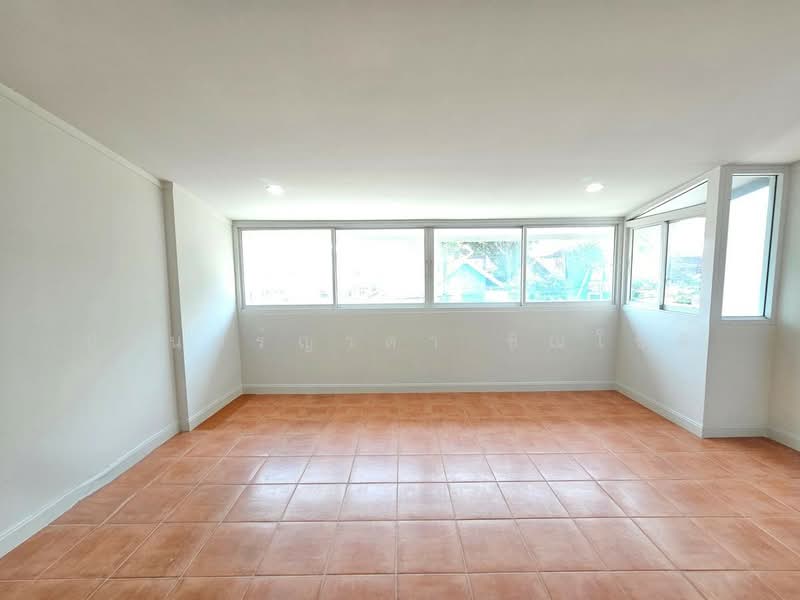 For Rent - Suan Dok Mai Village Phuttamonthon Sai 3, Bangkok