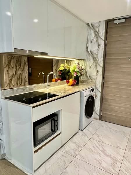 Fynn Asoke, Bangkok, 28 Sukhumvit 10 Alley, Khlong Toei, Khlong Toei, Bangkok, 2 Bedrooms, 57 sqm, Condo For Rent, by Anya Atarchanai , 500207190 - DDproperty.com