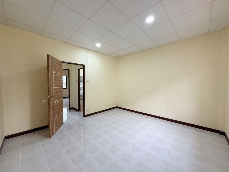 ขาย - หมู่บ้านเทพารักษ์ กม.25 สมุทรปราการ, สมุทรปราการ