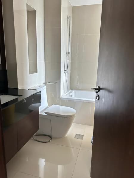 Sathorn Gardens, Bangkok, 39 South Sathorn Road, Thung Maha Mek, Sathon, Bangkok, 2 Bedrooms, 94 sqm, Condo For Sale, by Anya Atarchanai , 500207203 - DDproperty.com