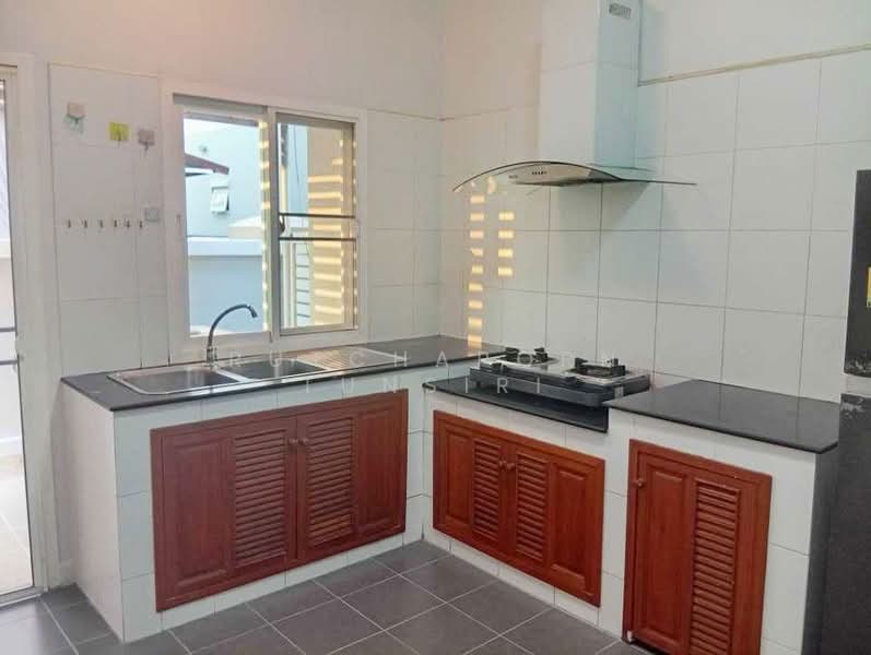 ให้เช่า - บ้านให้เช่า – ใกล้ตลาดเจริญเจริญ เพียง 5 นาที ค่าเช่า 24,000 บาท / เดือน รหัสทรัพย์ : No.7H158, เชียงใหม่