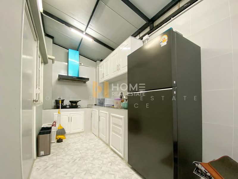 Golden Town Sathorn, Bangkok, Kanlapaphruek Road, Bangkhuntien, Chom Thong, Bangkok, 4 Bedrooms, 103 sqm, Townhouse For Sale, by HOME Real Estate Service, 500207350 - DDproperty.com