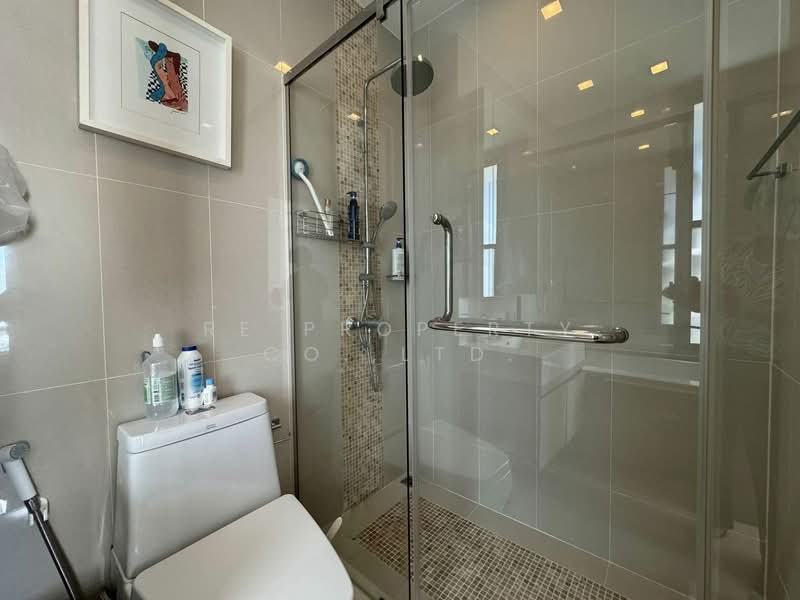 Q Asoke, Bangkok, 1678 Petchaburi Road, Makkasan, Ratchathewi, Bangkok, 2 Bedrooms, 60 sqm, Condo For Rent, by RE PROPERTY CO.,LTD., 500207387 - DDproperty.com