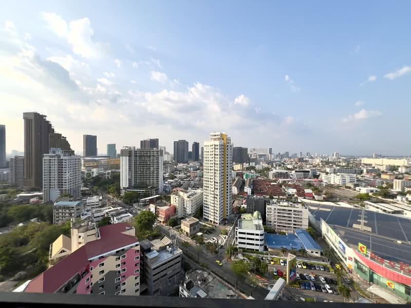 The Issara Ladprao, Bangkok, 296 Ladpao Road, Jom Phon, Chatuchak, Bangkok, 2 Bedrooms, 78 sqm, Condo For Rent, by Korn Thiptharat, 500207388 - DDproperty.com