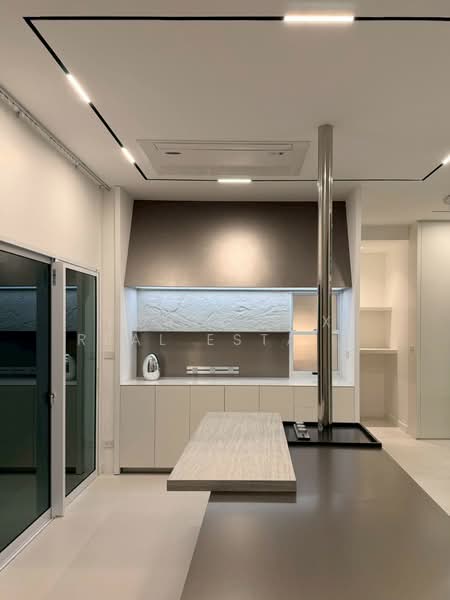 ให้เช่า - เอเรน เอ็กซ์ บางนา, สมุทรปราการ