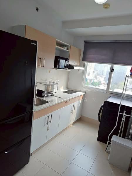 Supalai Park Ekkamai-Thonglor, Bangkok, Petchaburi Road, Bang Kapi, Huai Khwang, Bangkok, 1 Bedroom, 68 sqm, Condo For Rent, by Rachen Nopsuwan, 500207397 - DDproperty.com