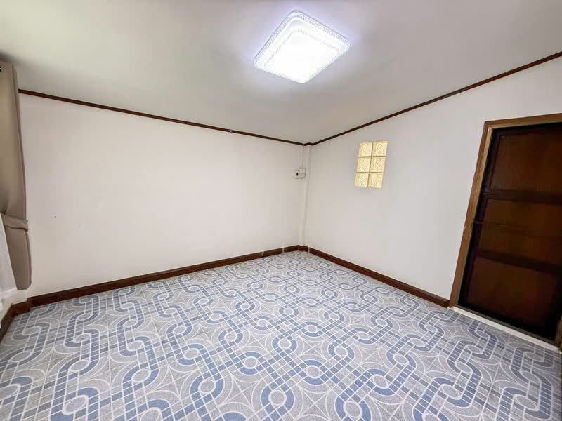 For sale: Used detached house in Bang Saen, near Won Beach., Chon Buri (Pattaya), Saen Suk, Muang Chon Buri, Chon Buri (Pattaya), 3 Bedrooms, 180 sqm, Single Detached House For Sale, by A House Property Co.,Ltd., 500207401 - DDproperty.com