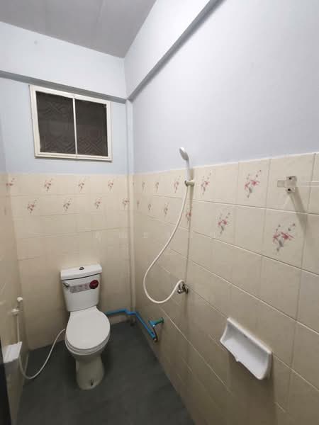 ต้องรีบดู ก่อนหลุดมือ !!! ขายทาวน์โฮม 2 ชั้น ฟลาวเวอรี่โฮม ซอยวัดสลักเหนือ2 รีโนเวทใหม่ ต่อเติมเต็ม, Nonthaburi, Ban Mai, Pak Kret, Nonthaburi, 2 Bedrooms, 110 sqm, Townhouse For Sale, by คุณธงชัย, 500207410 - DDproperty.com