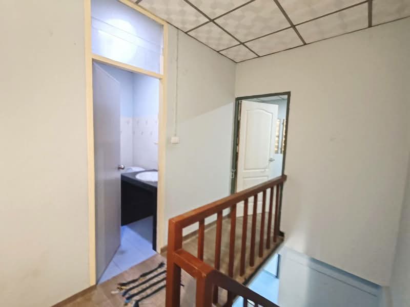 ต้องรีบดู ก่อนหลุดมือ !!! ขายทาวน์โฮม 2 ชั้น ฟลาวเวอรี่โฮม ซอยวัดสลักเหนือ2 รีโนเวทใหม่ ต่อเติมเต็ม, นนทบุรี, บ้านใหม่, ปากเกร็ด, นนทบุรี, 110 ตร.ม., ทาวน์เฮ้าส์ ขาย, โดย คุณธงชัย, 500207410 - DDproperty.com