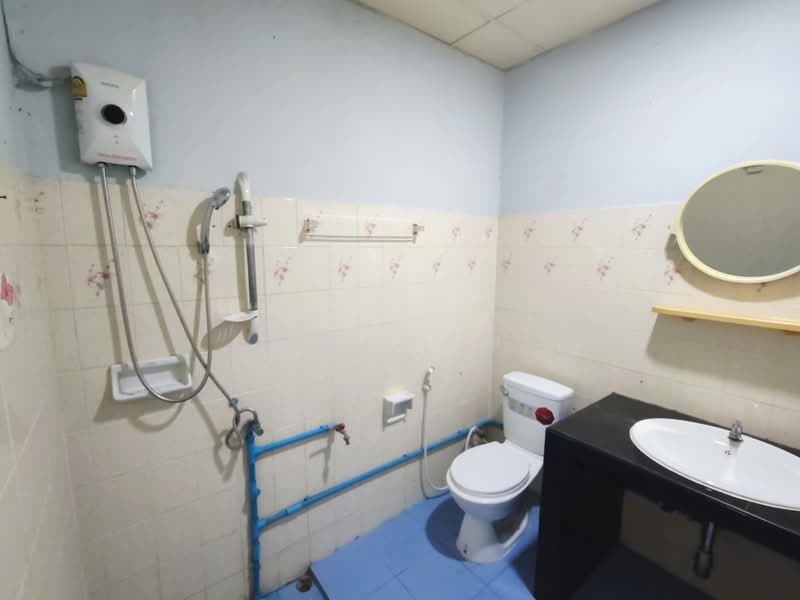 ต้องรีบดู ก่อนหลุดมือ !!! ขายทาวน์โฮม 2 ชั้น ฟลาวเวอรี่โฮม ซอยวัดสลักเหนือ2 รีโนเวทใหม่ ต่อเติมเต็ม, นนทบุรี, บ้านใหม่, ปากเกร็ด, นนทบุรี, 110 ตร.ม., ทาวน์เฮ้าส์ ขาย, โดย คุณธงชัย, 500207410 - DDproperty.com