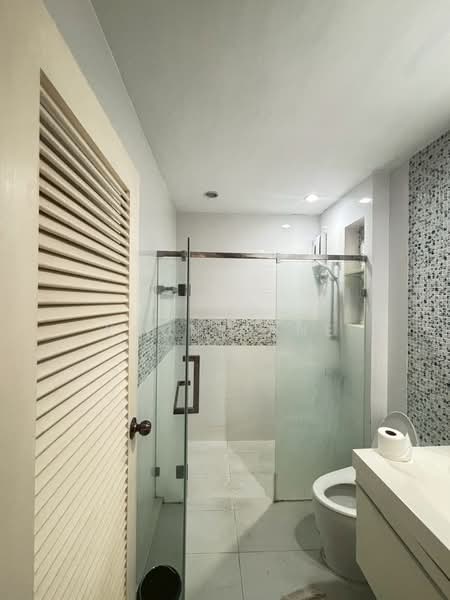 Rueang Siri Village, Bangkok, Soi Rueang Siri, Bang Chak, Phra Khanong, Bangkok, 4 Bedrooms, 450 sqm, Single Detached House For Sale, by Khun Jane, 500207427 - DDproperty.com