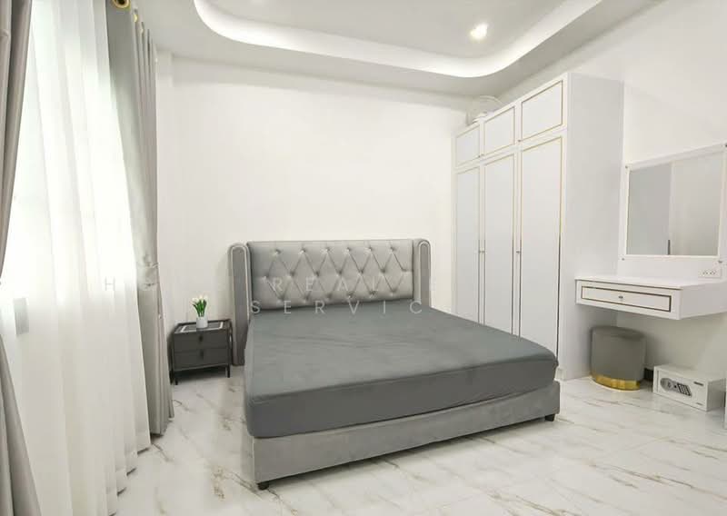 Chockchai Garden Home 2, Chon Buri (Pattaya), Bang Lamung, Bang Lamung (Pattaya), Chon Buri (Pattaya), 4 Bedrooms, 180 sqm, Semi-Detached House (Twin House) For Sale, by HOME Real Estate Service, 500207462 - DDproperty.com