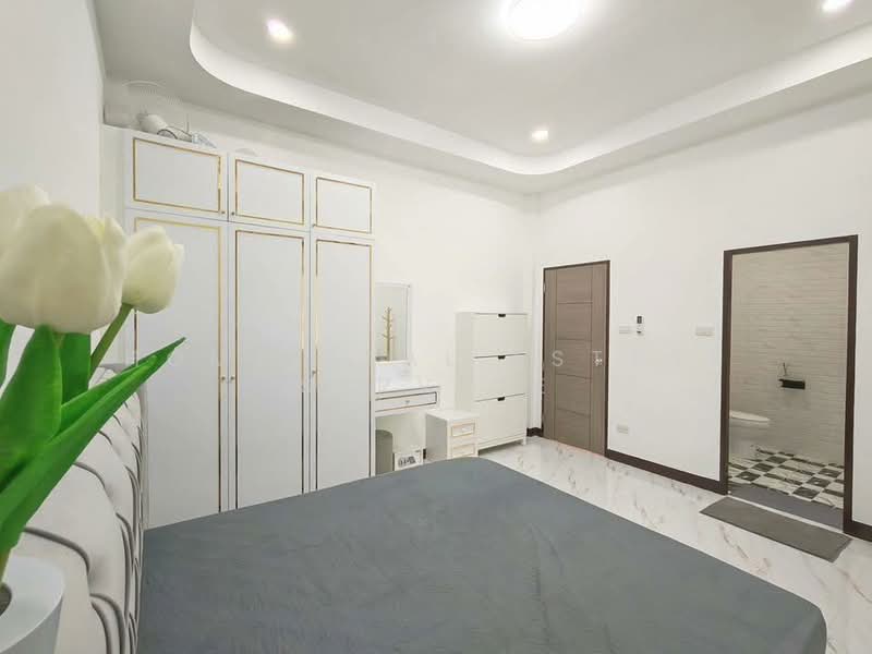 Chockchai Garden Home 2, Chon Buri (Pattaya), Bang Lamung, Bang Lamung (Pattaya), Chon Buri (Pattaya), 4 Bedrooms, 180 sqm, Semi-Detached House (Twin House) For Sale, by HOME Real Estate Service, 500207462 - DDproperty.com