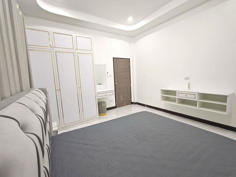 Chockchai Garden Home 2, Chon Buri (Pattaya), Bang Lamung, Bang Lamung (Pattaya), Chon Buri (Pattaya), 4 Bedrooms, 180 sqm, Semi-Detached House (Twin House) For Sale, by HOME Real Estate Service, 500207462 - DDproperty.com