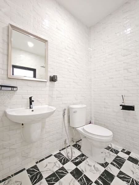 โชคชัย การ์เด้น โฮม 2, ชลบุรี, บางละมุง, บางละมุง, ชลบุรี, 180 ตร.ม., บ้านแฝด ขาย, โดย HOME Real Estate Service, 500207462 - DDproperty.com