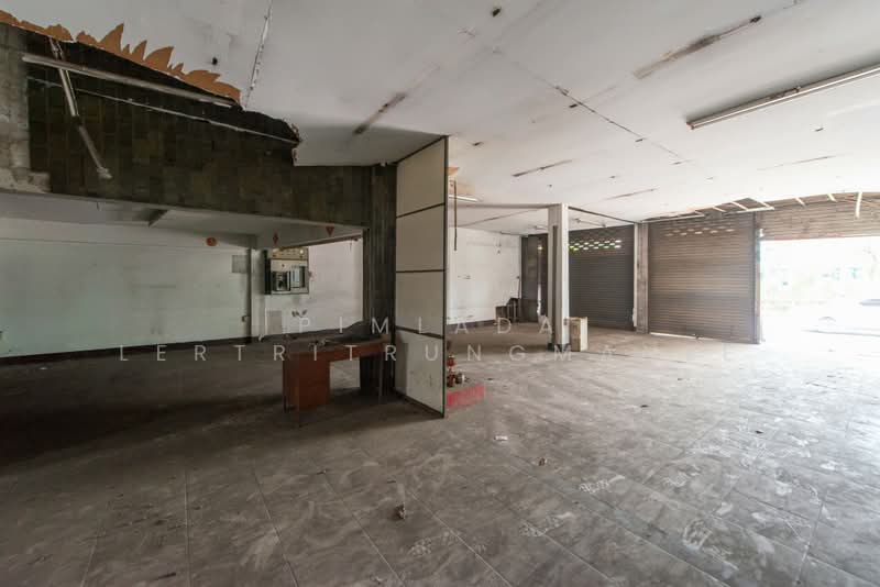 ตึกแถวเพชรเกษม 70, Bangkok, Bang Wa, Phasi Charoen, Bangkok, , 500 sqm, Shophouse For Sale, by Pimlada Lertritrungmanee, 500207463 - DDproperty.com