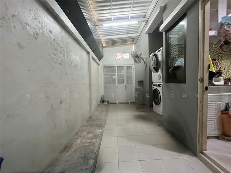 ออร่า รามคำแหง 94 (Aura Ramkhamhaeng 94), Bangkok, ถนนรามคำแหง, Saphan Sung, Saphan Sung, Bangkok, 3 Bedrooms, 154 sqm, Semi-Detached House (Twin House) For Sale, by คุณ รัชนีกร จันทร์มา (อิม), 500207470 - DDproperty.com