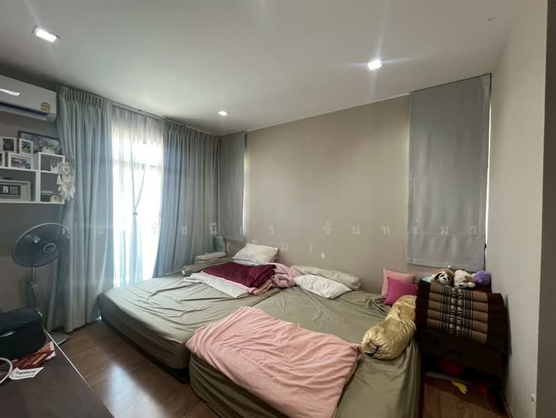 ออร่า รามคำแหง 94 (Aura Ramkhamhaeng 94), Bangkok, ถนนรามคำแหง, Saphan Sung, Saphan Sung, Bangkok, 3 Bedrooms, 154 sqm, Semi-Detached House (Twin House) For Sale, by คุณ รัชนีกร จันทร์มา (อิม), 500207470 - DDproperty.com