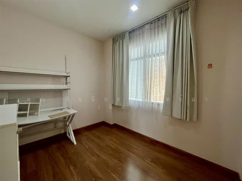 ออร่า รามคำแหง 94 (Aura Ramkhamhaeng 94), Bangkok, ถนนรามคำแหง, Saphan Sung, Saphan Sung, Bangkok, 3 Bedrooms, 154 sqm, Semi-Detached House (Twin House) For Sale, by คุณ รัชนีกร จันทร์มา (อิม), 500207470 - DDproperty.com