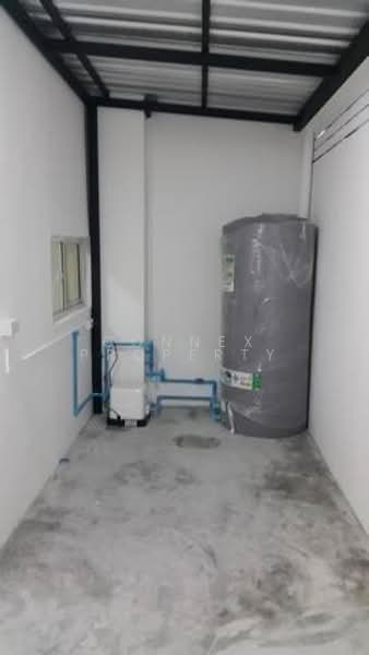 The Colors Bangna Wongwaen 3, Samut Prakan, Soi Mahachai, Bangna-Trad Road, Km.10, Bangphli Yai, Bang Plee, Samut Prakan, 3 Bedrooms, 120 sqm, Townhouse For Rent, by Connex Property, 500207481 - DDproperty.com