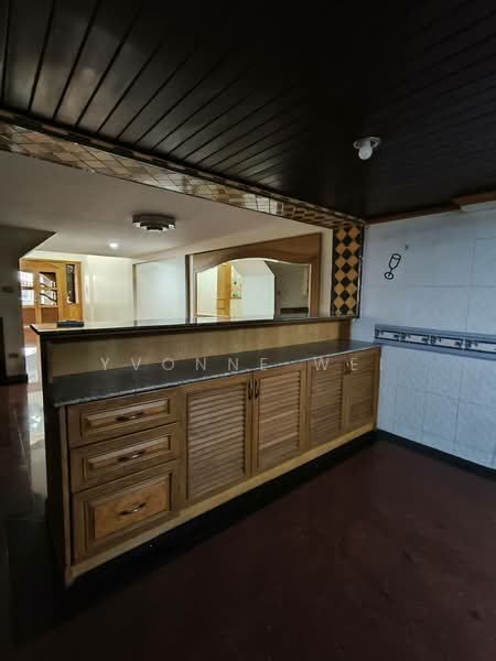 Happy Land Ville, Bangkok, 111 Soi Lasalle 32, Bang Na, Bang Na, Bangkok, 4 Bedrooms, 250 sqm, Townhouse For Rent, by Yvonne Wei, 500207487 - DDproperty.com