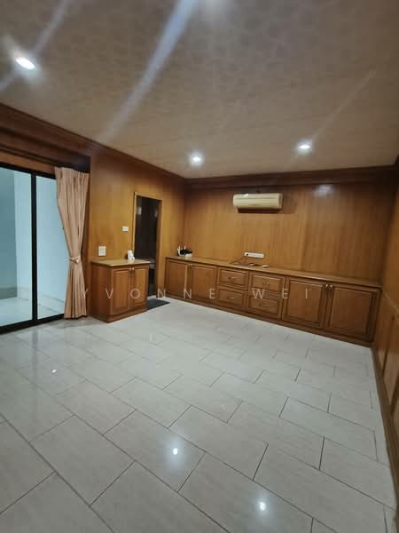 Happy Land Ville : หมู่บ้าน แฮปปี้แลนด์วิลล์, กรุงเทพ, 111 ซอย ลาซาล 32, บางนา, บางนา, กรุงเทพ, 250 ตร.ม., ทาวน์เฮ้าส์ ให้เช่า, โดย Yvonne Wei, 500207487 - DDproperty.com