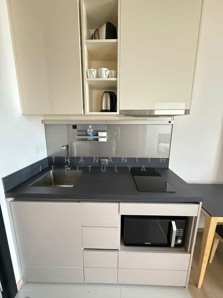 Oka Haus Sukhumvit 36, Bangkok, 3399 Rama 4 Road, Khong Tan, Khlong Toei, Bangkok, 1 Bedroom, 30 sqm, Condo For Rent, by Thananith Ittitulyapong, 500207499 - DDproperty.com