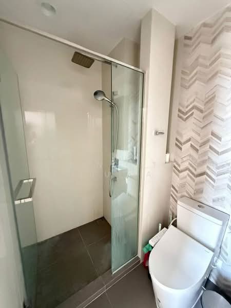 Oka Haus Sukhumvit 36, Bangkok, 3399 Rama 4 Road, Khong Tan, Khlong Toei, Bangkok, 1 Bedroom, 30 sqm, Condo For Rent, by Thananith Ittitulyapong, 500207499 - DDproperty.com