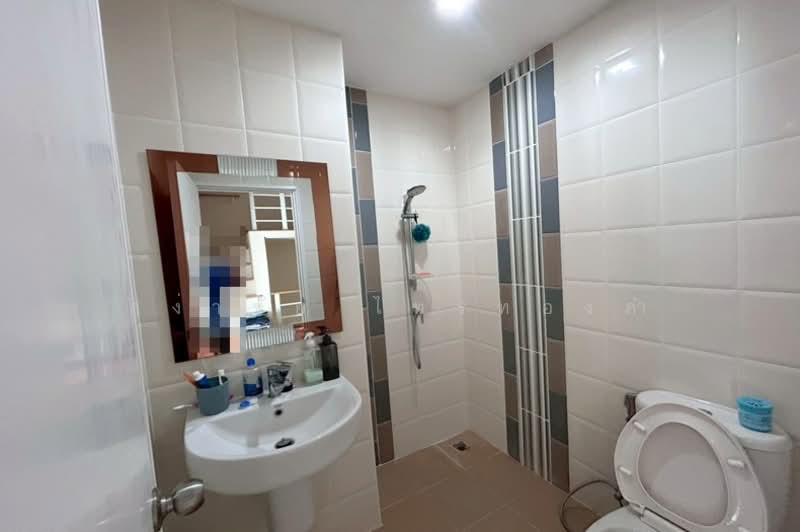 Golden Town 2 Bangna-Suanluang : โกลเด้น ทาวน์ 2 บางนา-สวนหลวง, กรุงเทพ, ถนนกาญจนาภิเษก, ดอกไม้, ประเวศ, กรุงเทพ, 130 ตร.ม., ทาวน์เฮ้าส์ ขาย, โดย สง่าชัย ไทรทองคำ, 500207501 - DDproperty.com