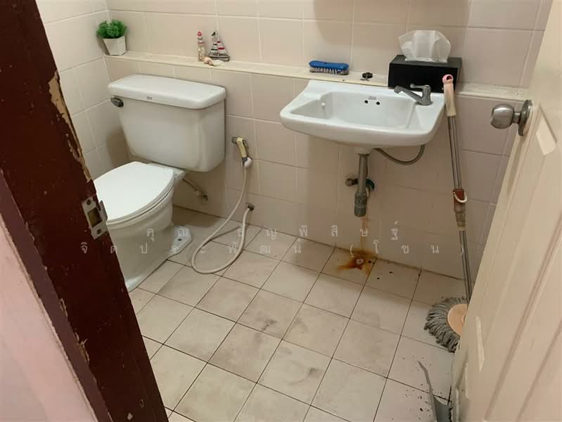 Poonsinh Thani 3, Bangkok, Rat Phatthana Road, Khlong Song Ton Nun, Lat Krabang, Bangkok, 2 Bedrooms, 80 sqm, Townhouse For Sale, by คุณ ธัญพิสิษฐ์ จิตประพัฒน์ (โซน), 500207512 - DDproperty.com