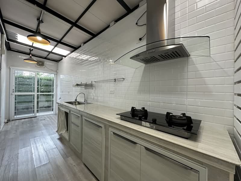 Areeya Como Bangna, Samut Prakan, Bangna-Trad Road Km.8, Bang Kaeo, Bang Plee, Samut Prakan, 3 Bedrooms, 165 sqm, Single Detached House For Rent, by Kanokwan Klakhaeng, 500207525 - DDproperty.com