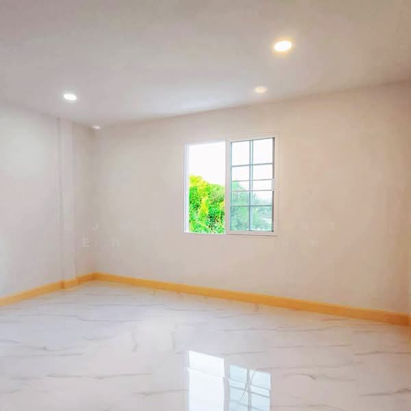 Suannon 2, Nonthaburi, Soi Suannon Village 2, Bang Krang, Muang Nonthaburi, Nonthaburi, 3 Bedrooms, 120 sqm, Townhouse For Sale, by AJHOMECENTER - คุณนัท, 500207530 - DDproperty.com