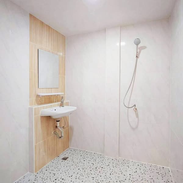 Suannon 2, Nonthaburi, Soi Suannon Village 2, Bang Krang, Muang Nonthaburi, Nonthaburi, 3 Bedrooms, 120 sqm, Townhouse For Sale, by AJHOMECENTER - คุณนัท, 500207530 - DDproperty.com