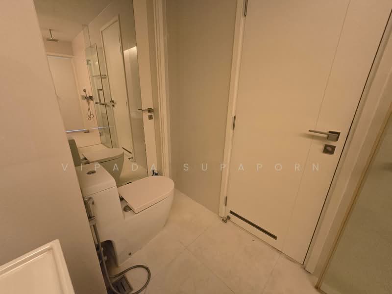The Room Sukhumvit 21, Bangkok, Asok Montri Rd, Khlongtoei Nua, Watthana, Bangkok, 2 Bedrooms, 122 sqm, Condo For Sale, by Vipada Supaporn, 500207536 - DDproperty.com