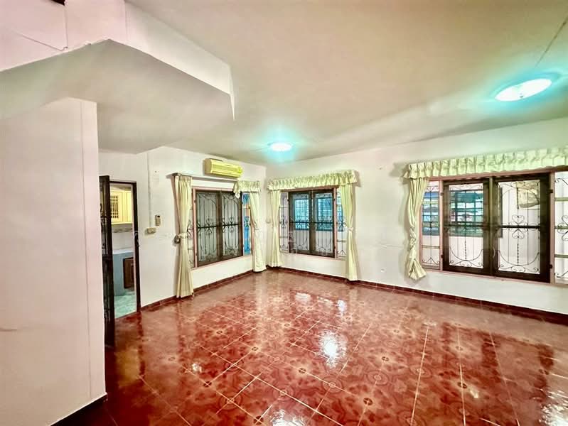 บ้านพฤกษา 12 รังสิต-คลอง 3 ( Baan Pruksa 12 Rangsit-Klong 3 ), Pathum Thani, ถนนรังสิต-นครนายก, Khlong Sam, Khlong Luang, Pathum Thani, 3 Bedrooms, 110 sqm, Townhouse For Sale, by คุณ ณัฏฐฌาภัส แก้วเมืองน้อย (เฌอ), 500207540 - DDproperty.com