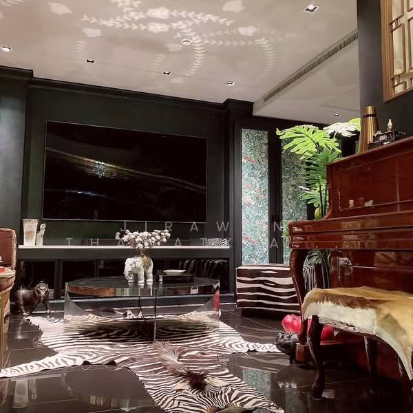 Na Vara Residence, Bangkok, 33/6 Soi Langsuan, Lumphini, Pathum Wan, Bangkok, 3 Bedrooms, 182 sqm, Condo For Sale, by Jirawan Thawatkiattisak (Eve), 500207571 - DDproperty.com