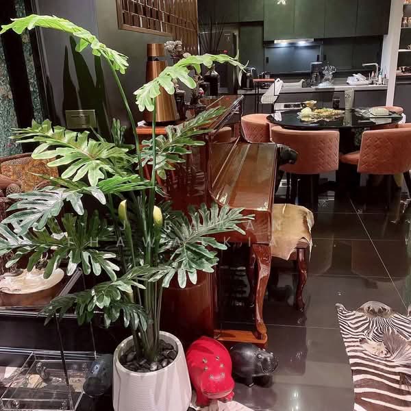 Na Vara Residence : ณ วรา เรสซิเดนส์, กรุงเทพ, 33/6 ซอย หลังสวน, ลุมพินี, ปทุมวัน, กรุงเทพ, 182 ตร.ม., คอนโด ขาย, โดย Jirawan Thawatkiattisak (Eve), 500207571 - DDproperty.com